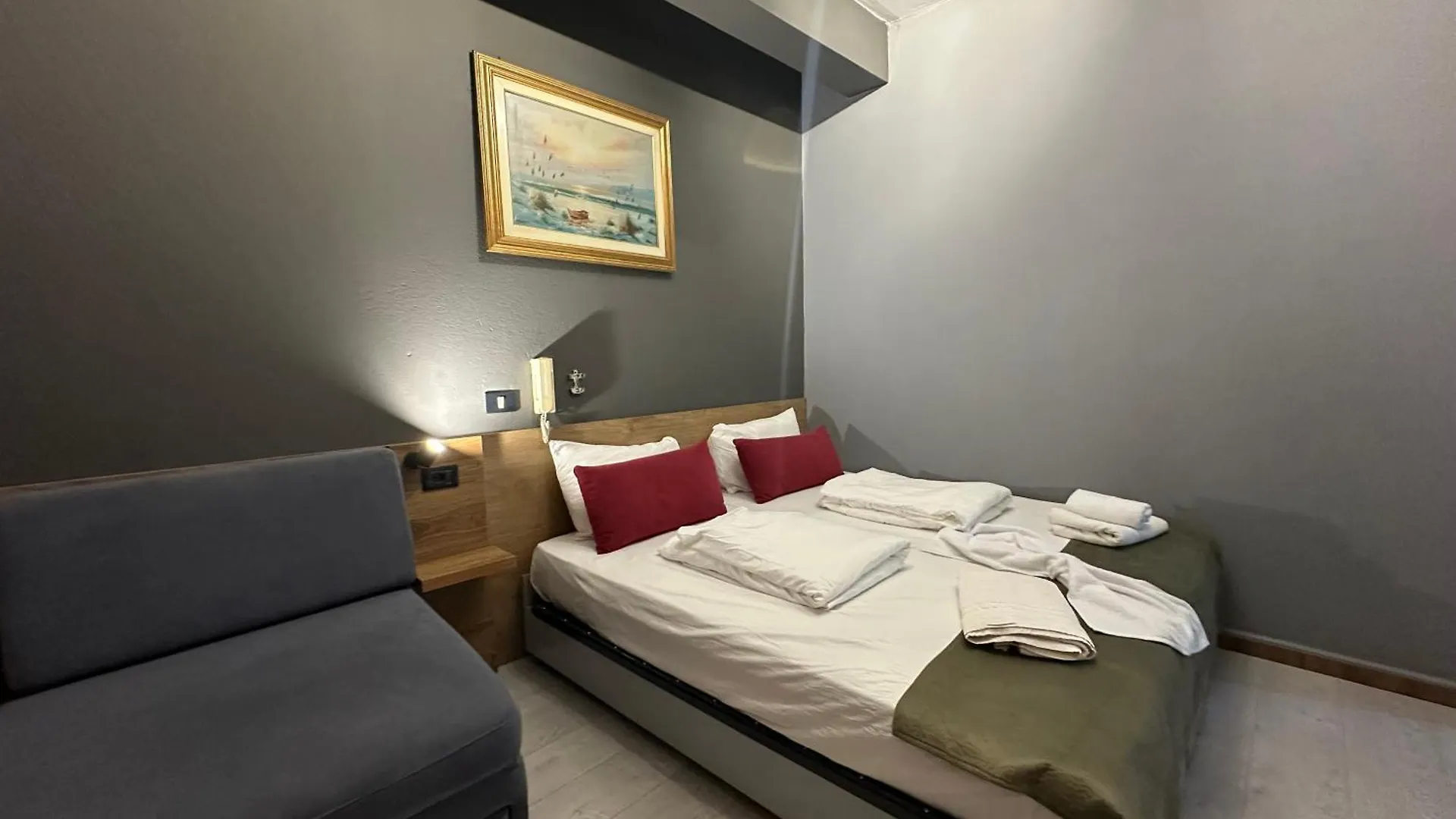 Villa Cabare Apartments&Rooms Dıraç Daire