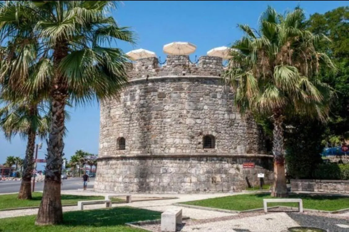 Villa Cabare Apartments&Rooms Durrës Albanien