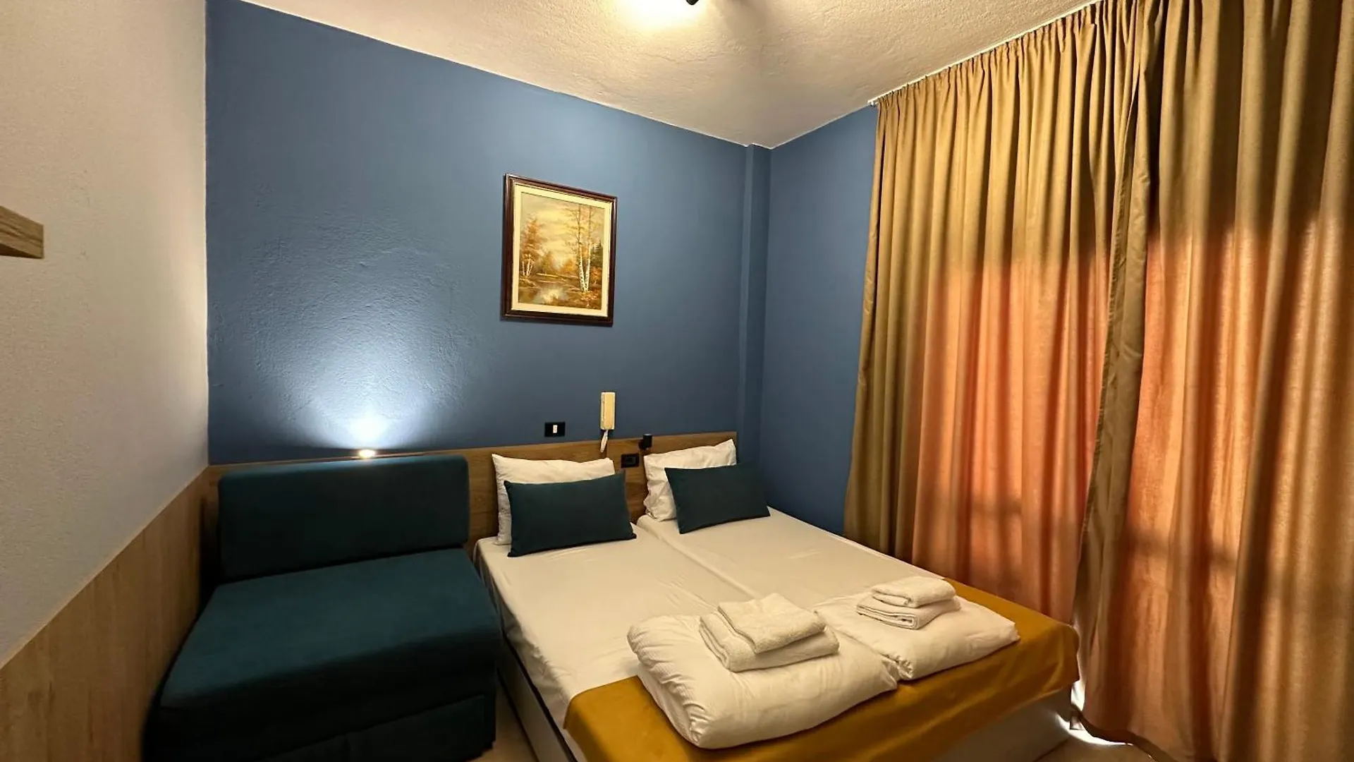 Villa Cabare Apartments&Rooms Durres Albania